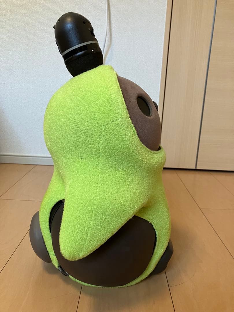 LOVOTラボット2.0本体&ネスト(ちゃ)、2023年12月購入、稼働約７か月