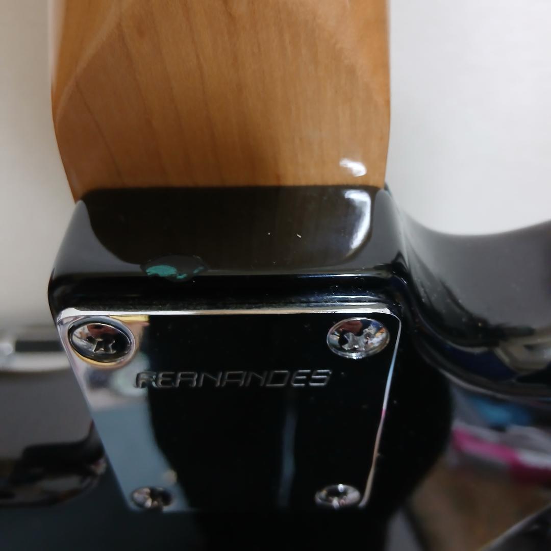 FERNANDES LE-1Z ブラス製トレモロブロック搭載