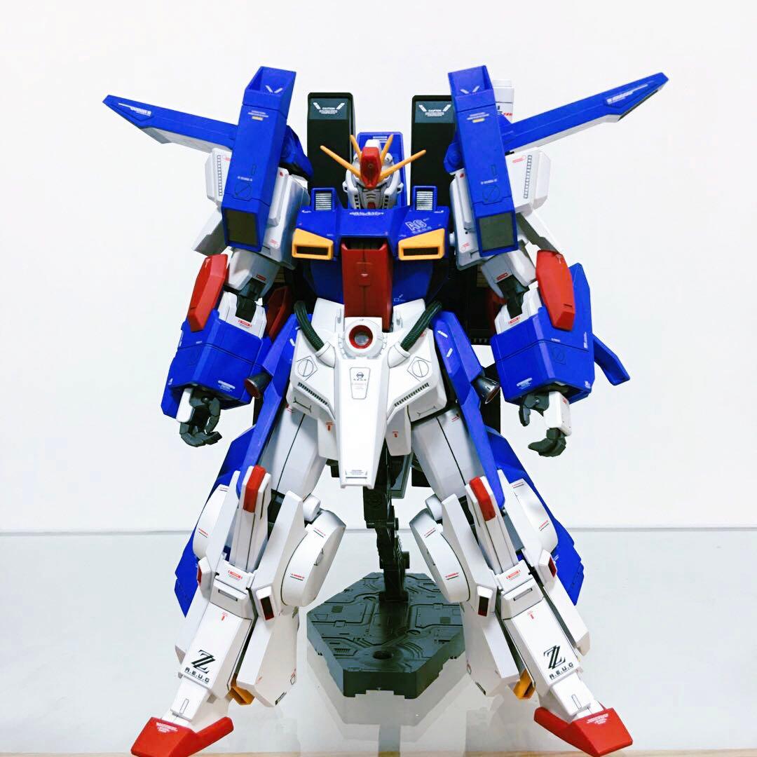 ガンプラ 完成品 1/100 MG フルアーマー ZZ ガンダム