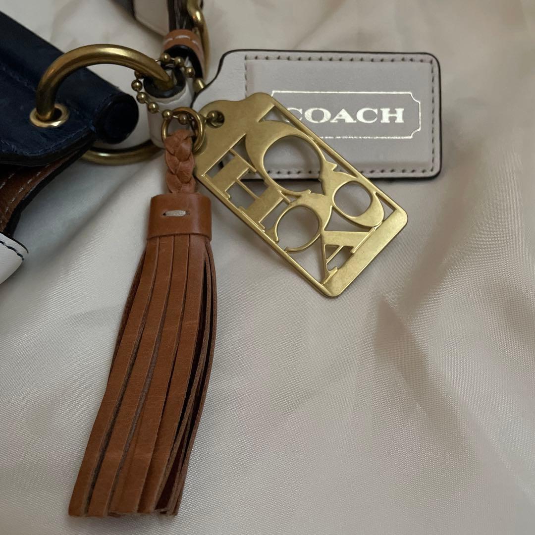まいママ　COACH ネイビー ショルダーバッグ