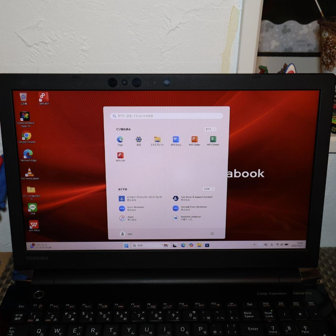 光沢黒！Win11公式対応Corei5/メ8/新品SSD/DVD/無線/HDMI
