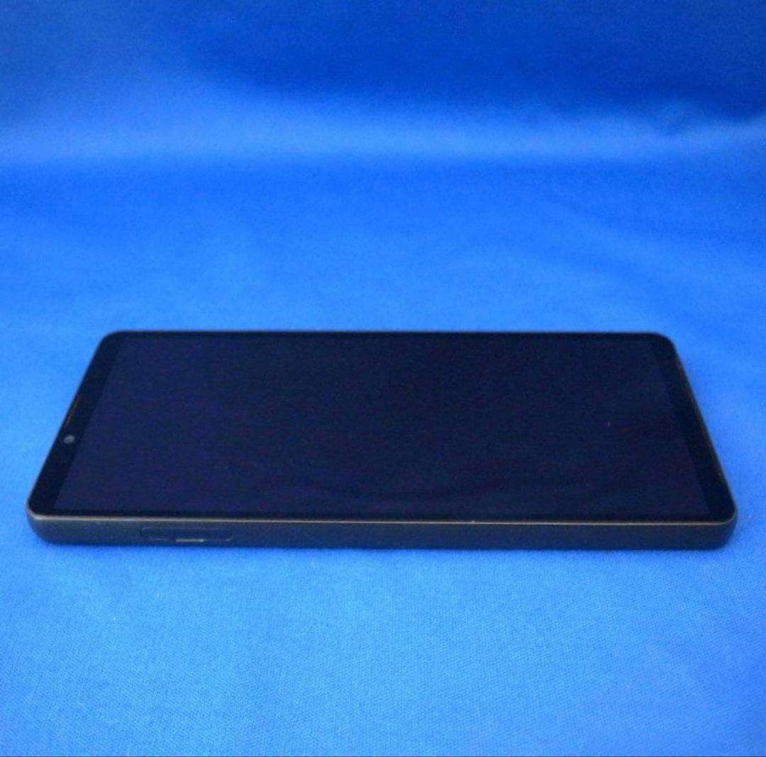 SONY Xperia 10 VI 本体 スタイルカバー付き