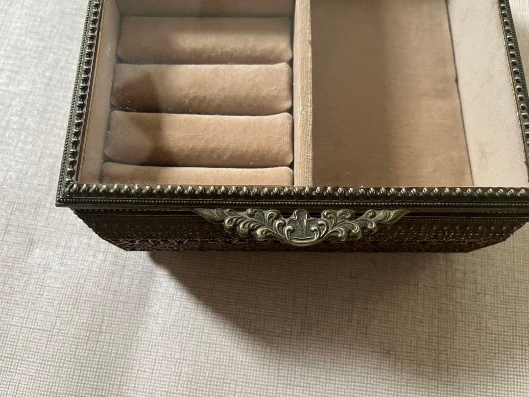 アンティーク ジュエリーボックス