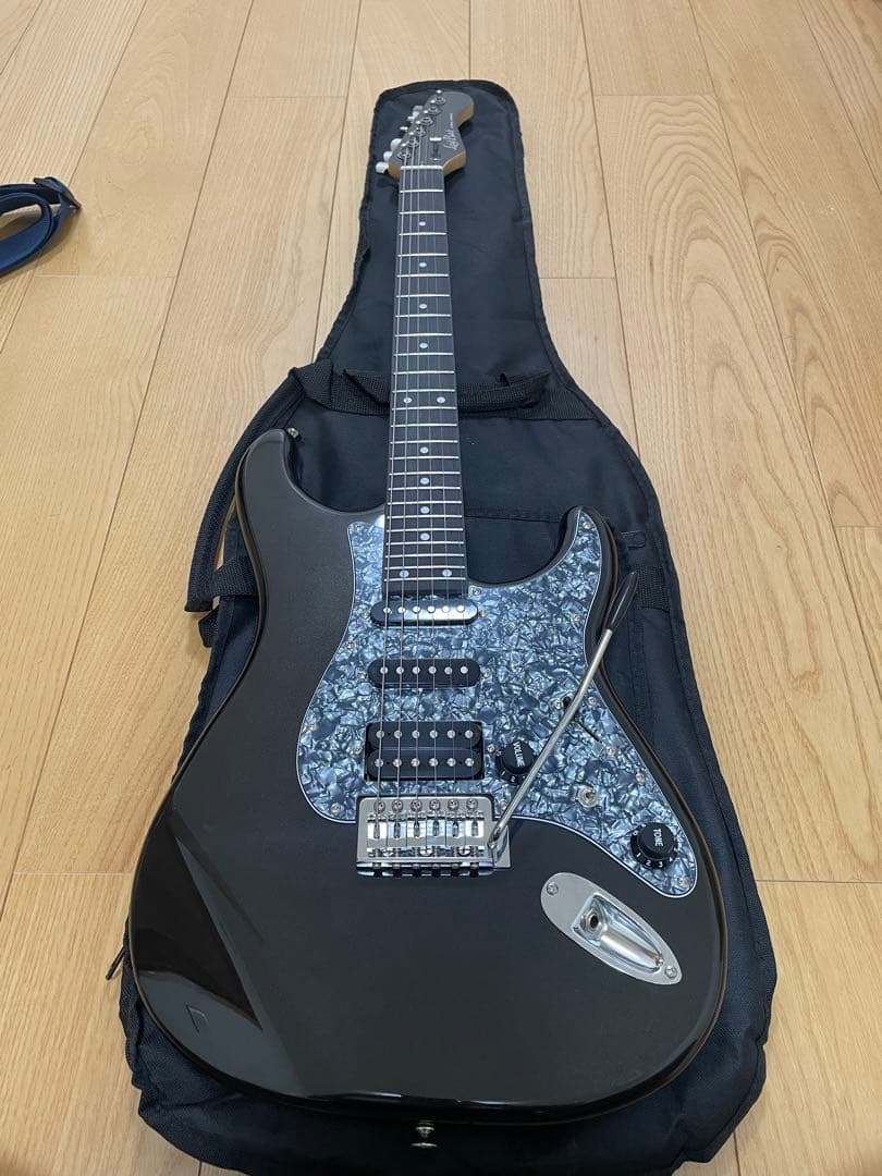 Laid Back ストラトタイプ エレキギター LST-3HZ GMP