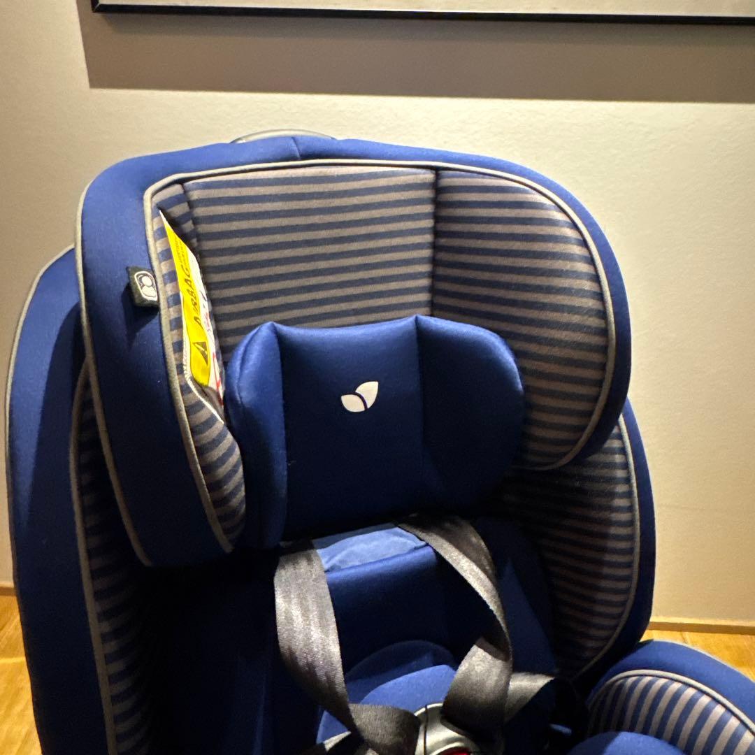 a*r様 Joie チャイルドシート ネイビー Valiant