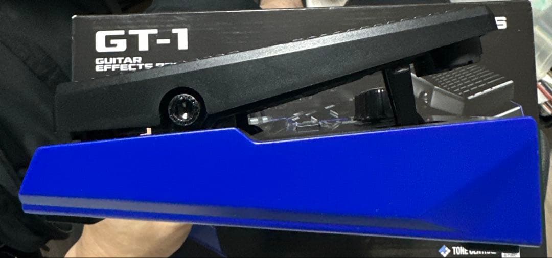 (マルチエフェクター) BOSS GT-1 ギターエフェクトプロセッサー