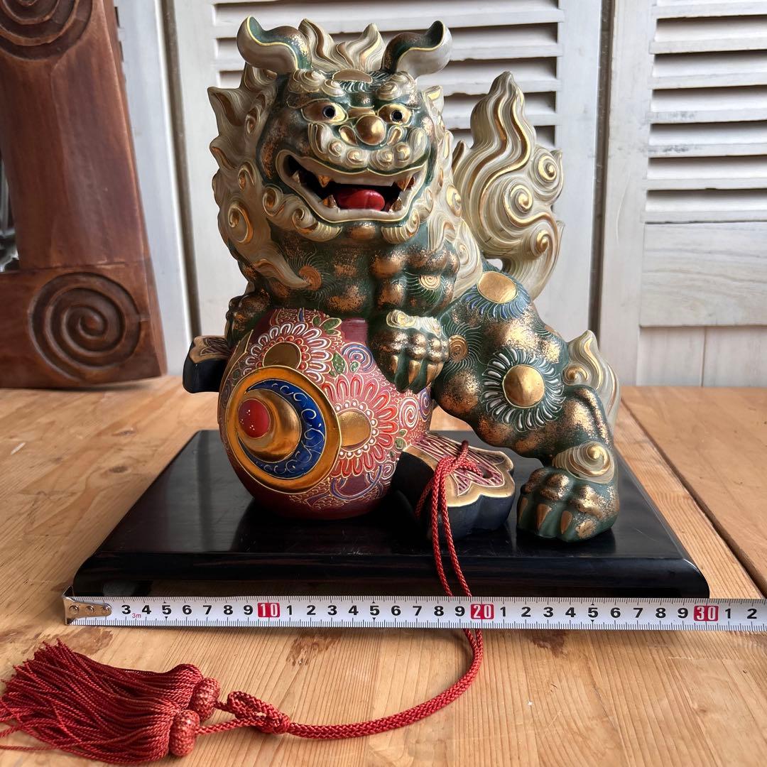 九谷焼　狛犬　獅子　打出の小槌　金運　魔除け　風水　台座付き　希少カラー　縁起物