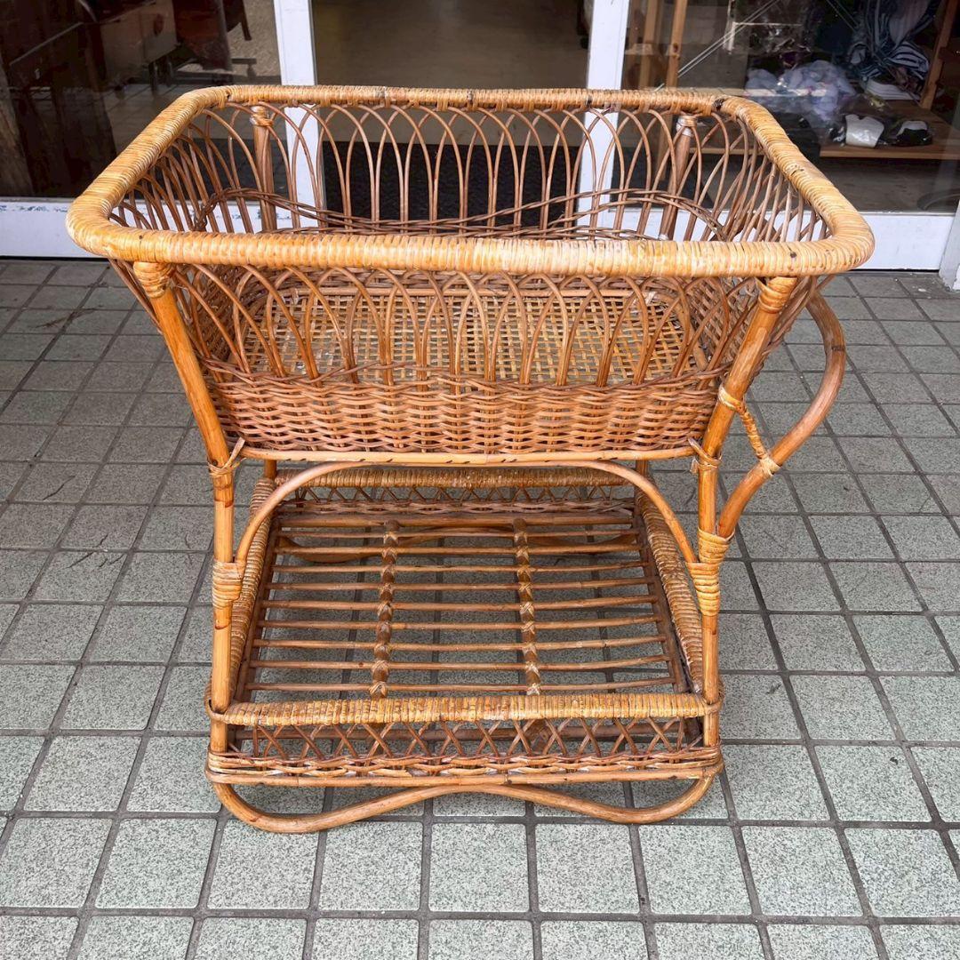 K◆アンティーク　ラタン　籐家具　ランドリーラック　2段　脱衣籠
