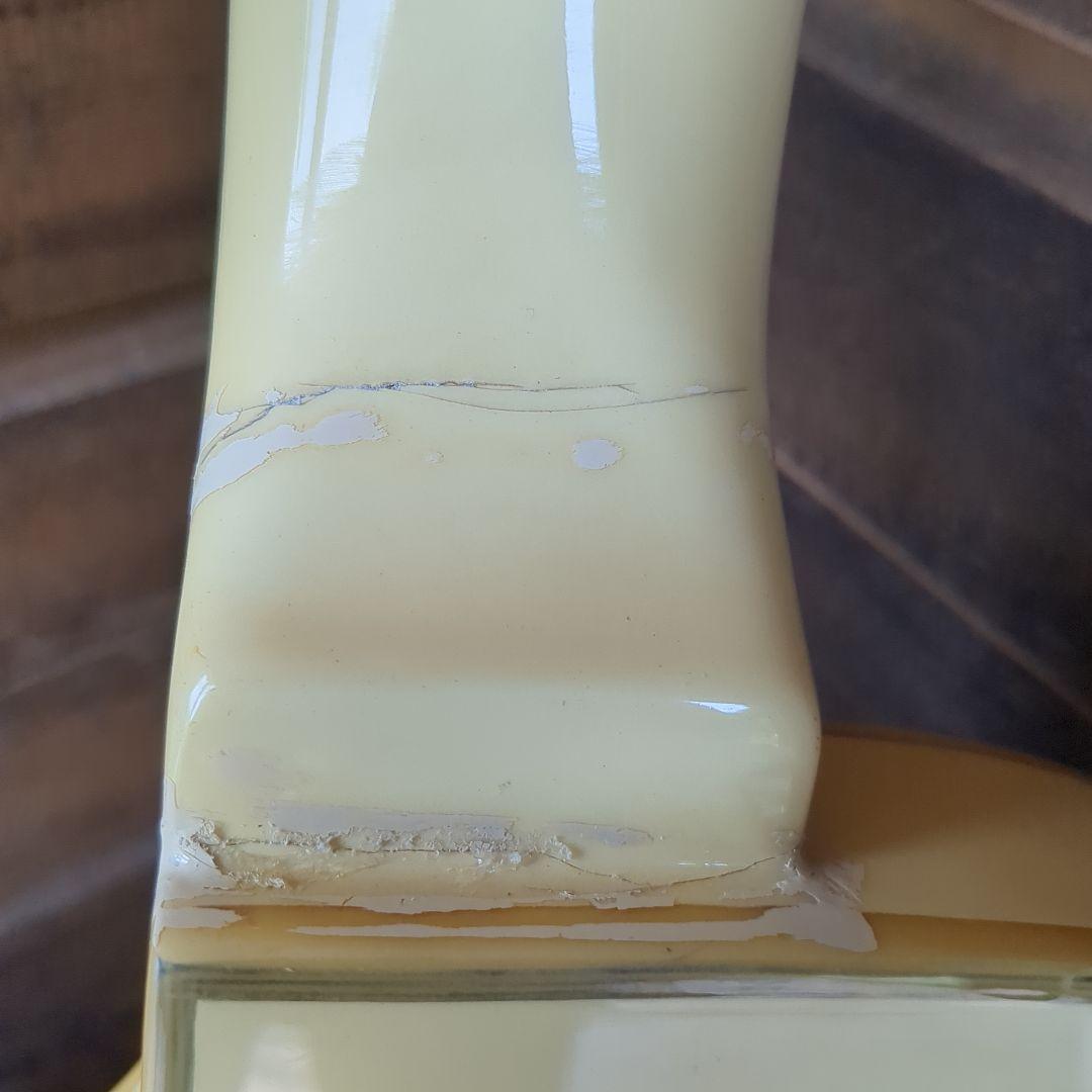 Playtech エレキギター クリーム色 修復あり本体のみ