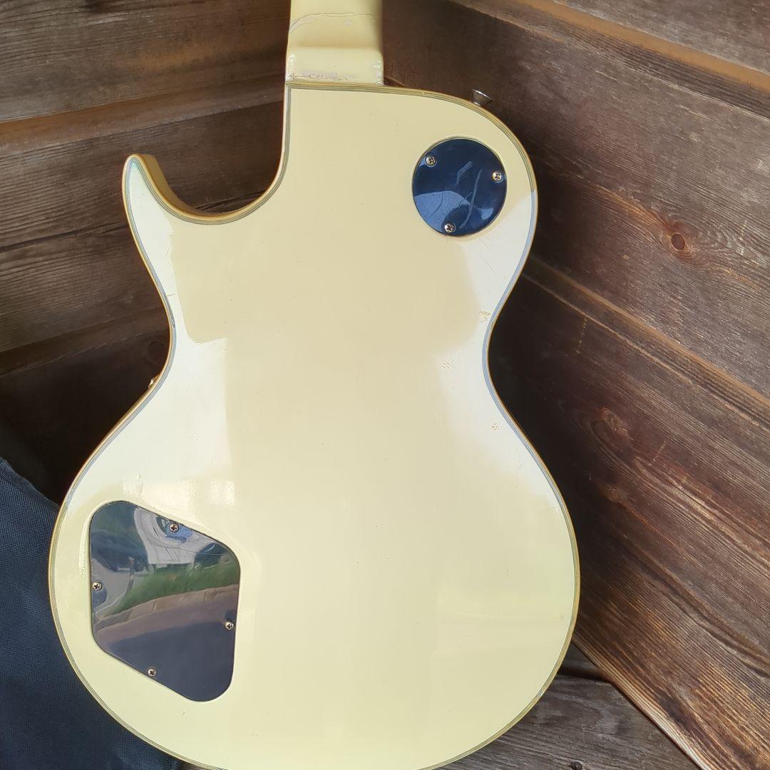 Playtech エレキギター クリーム色 修復あり本体のみ