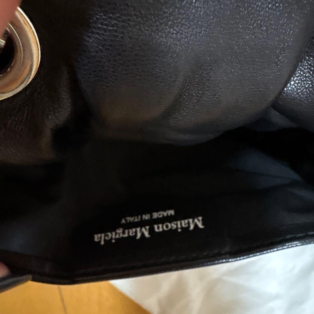Maison Margiela ブラックレザーショルダーバッグ