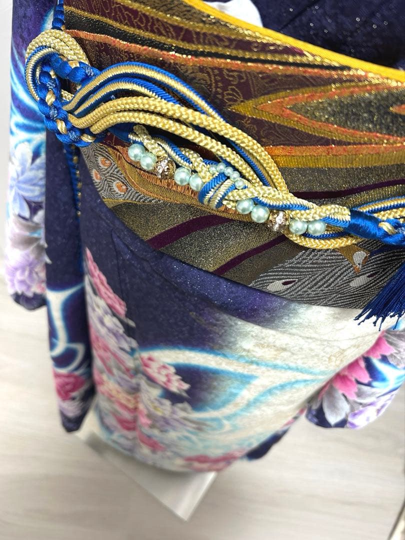 未使用品に近い　振袖セット　牡丹　豪華　金彩　金刺繍　振袖フルセットお探しの方！