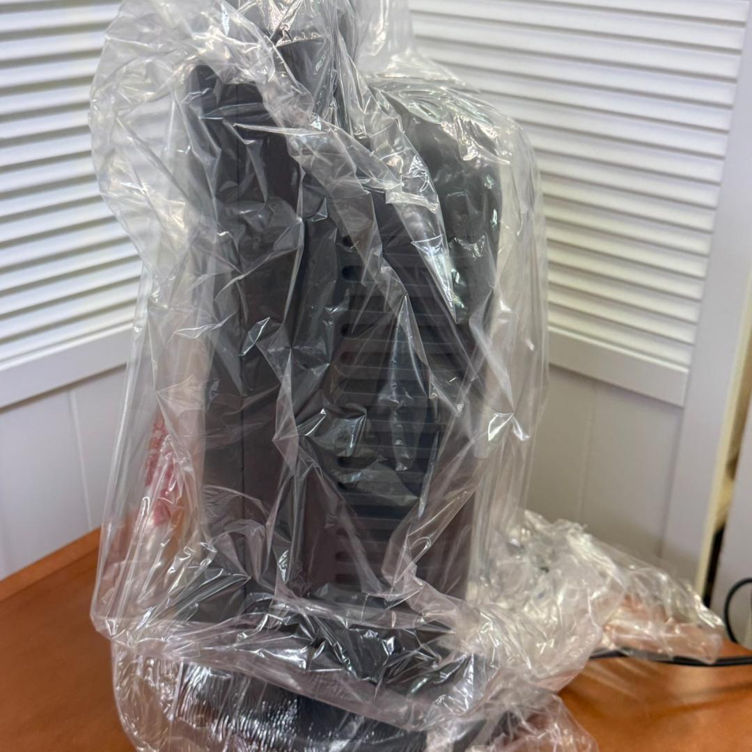 ★未使用　QUADS　省エネリフレクトストーブ　REFLECA　QS327GY