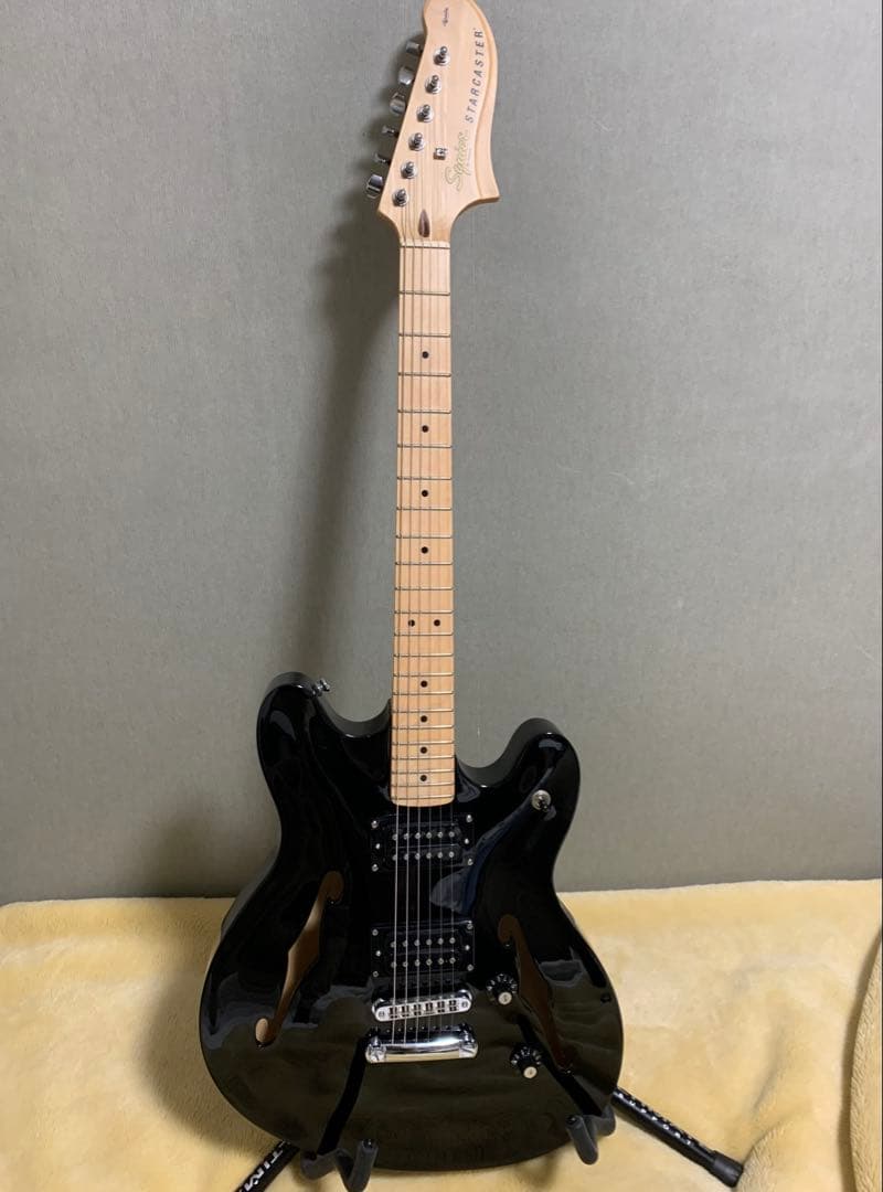 Squier by Fender Starcaster セミアコ
