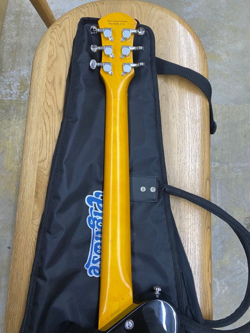 Pignose ピグノーズ エレキギター　ソフトケース付