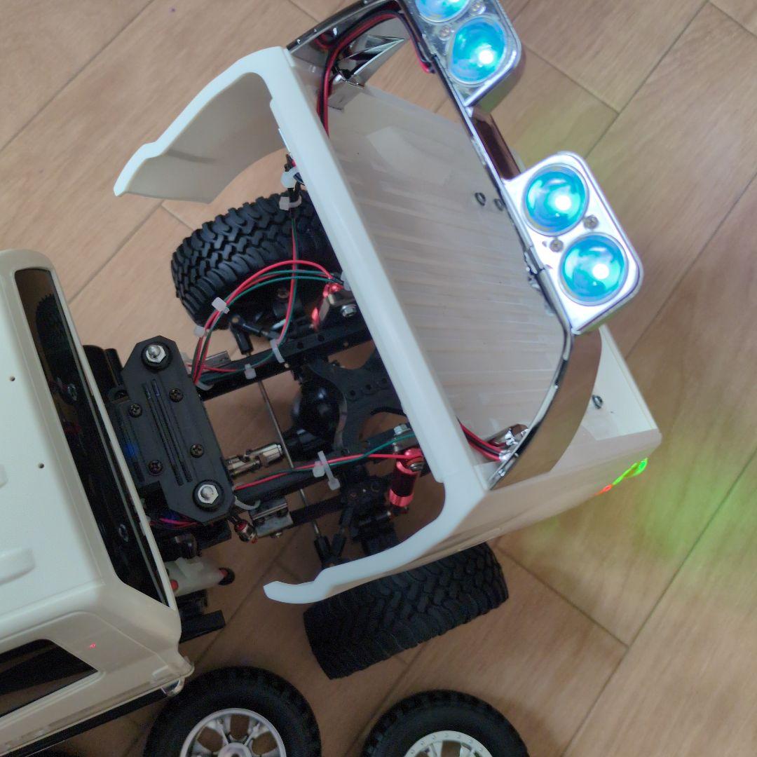 タミヤトヨタTUNDRA　LEDライト付きラジコンカー