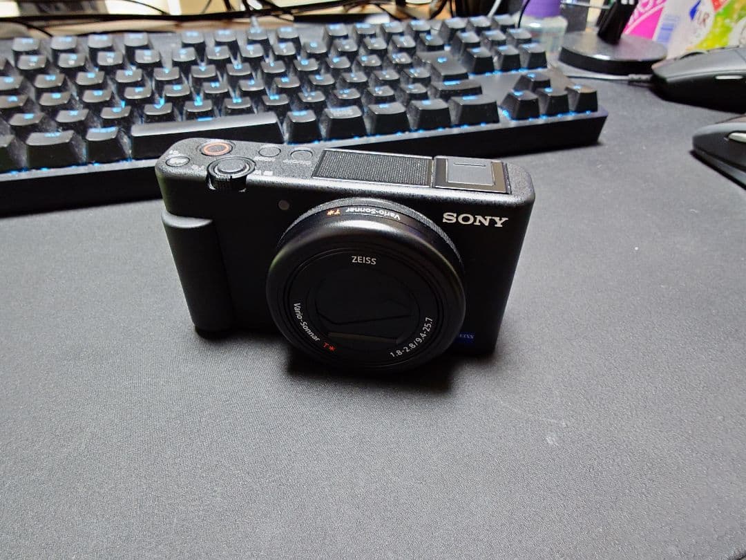 ビデオカメラ SONY VLOGCAM ZV-1