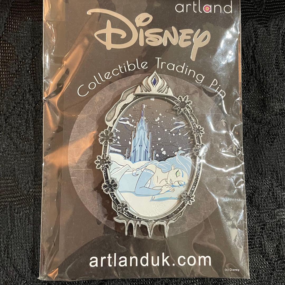 Disney artland エルサ コレクタブルピン