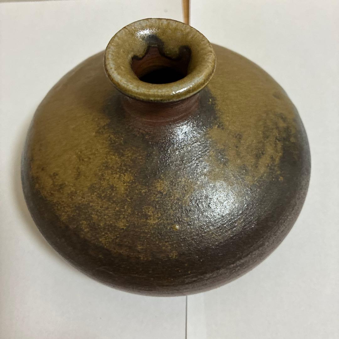 備前焼　油壺花入れ　奥本健一作