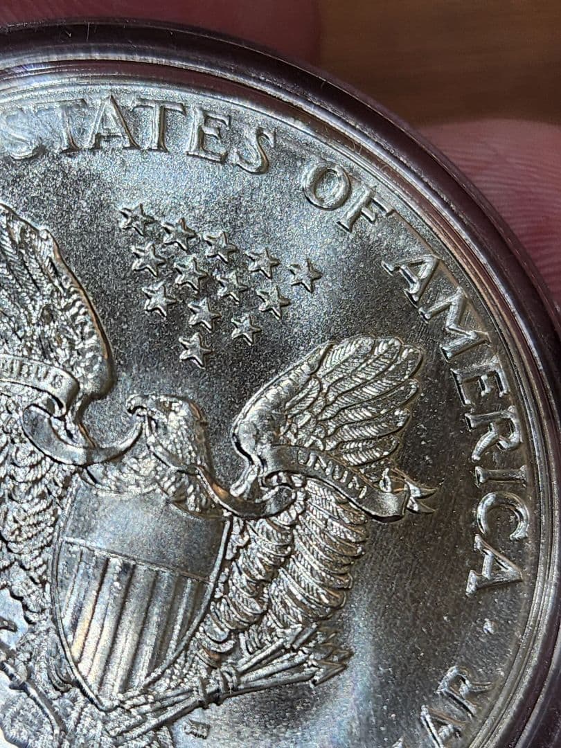 イーグル銀貨　1988年　ウォーキングリバティ　1オンス　oz　記念硬貨　純銀