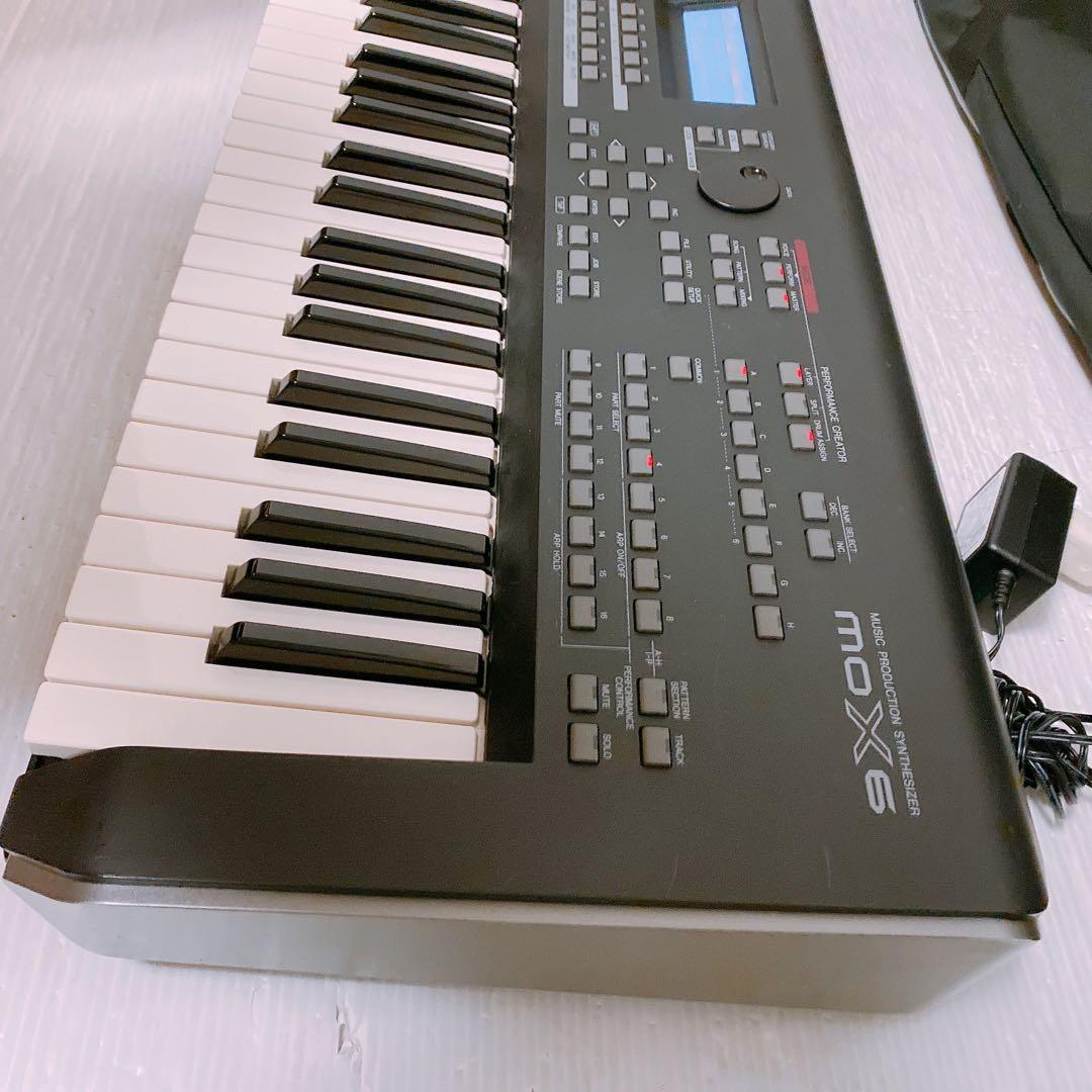 YAMAHA MOX6 シンセサイザー