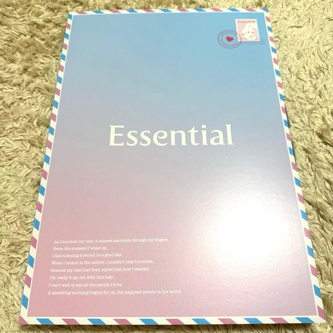 Essential with NewJeans ミニポスターセット