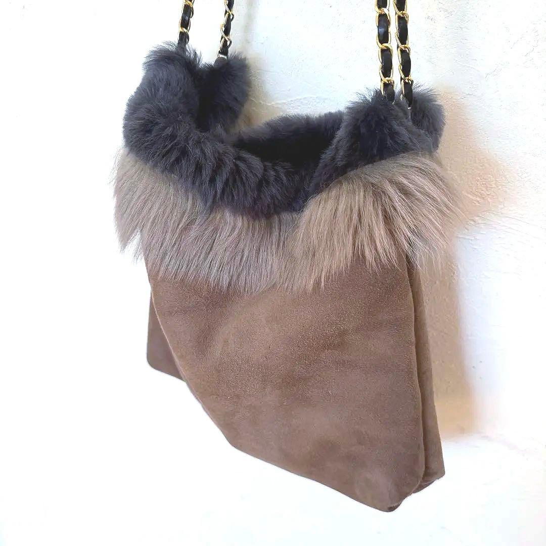 美品❗️羊革シープスキン　ボア　チェーンショルダーバッグ　リバーシブル可