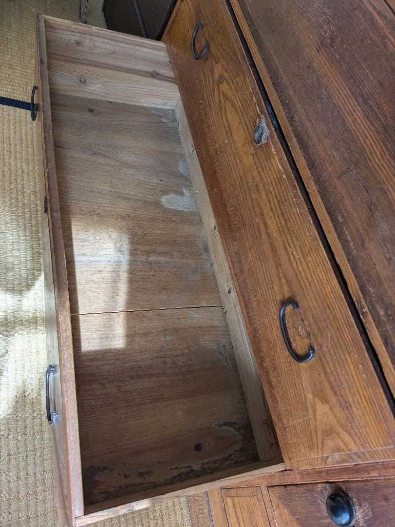 骨董品　木製和風箪笥　アンティーク　タンス