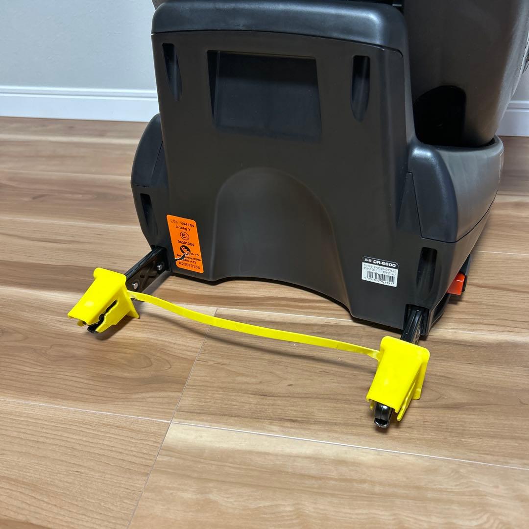 Cradle クレイドル・オーカ　クルターンプライムII 車用チャイルドシート