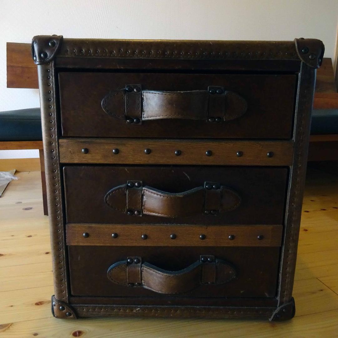 ストーニーハースト スモール ランプテーブル HALO 本革 牛革張り収納茶