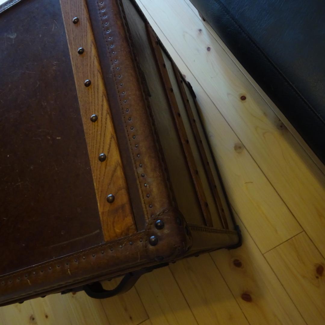 ストーニーハースト スモール ランプテーブル HALO 本革 牛革張り収納茶