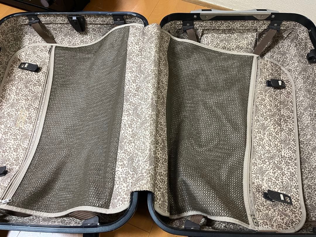 サムソナイト　キャリーケース　スーツケース　大容量　100リットル