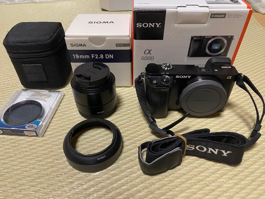 SONY α6000 SIGMA 19mm f2.8 DN