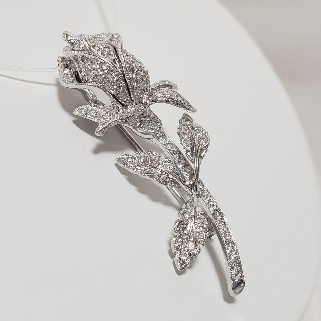 最安値 K18WG 天然ダイヤペントップ兼ブローチ 0.86ct