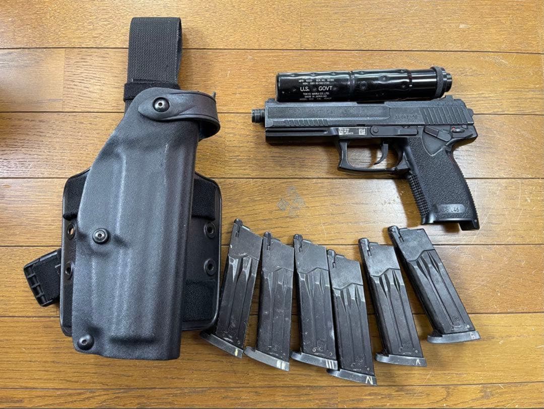 サファリランド 実物ホルスタ－Mk23 マガジン 6本東京マルイ　ガスガン