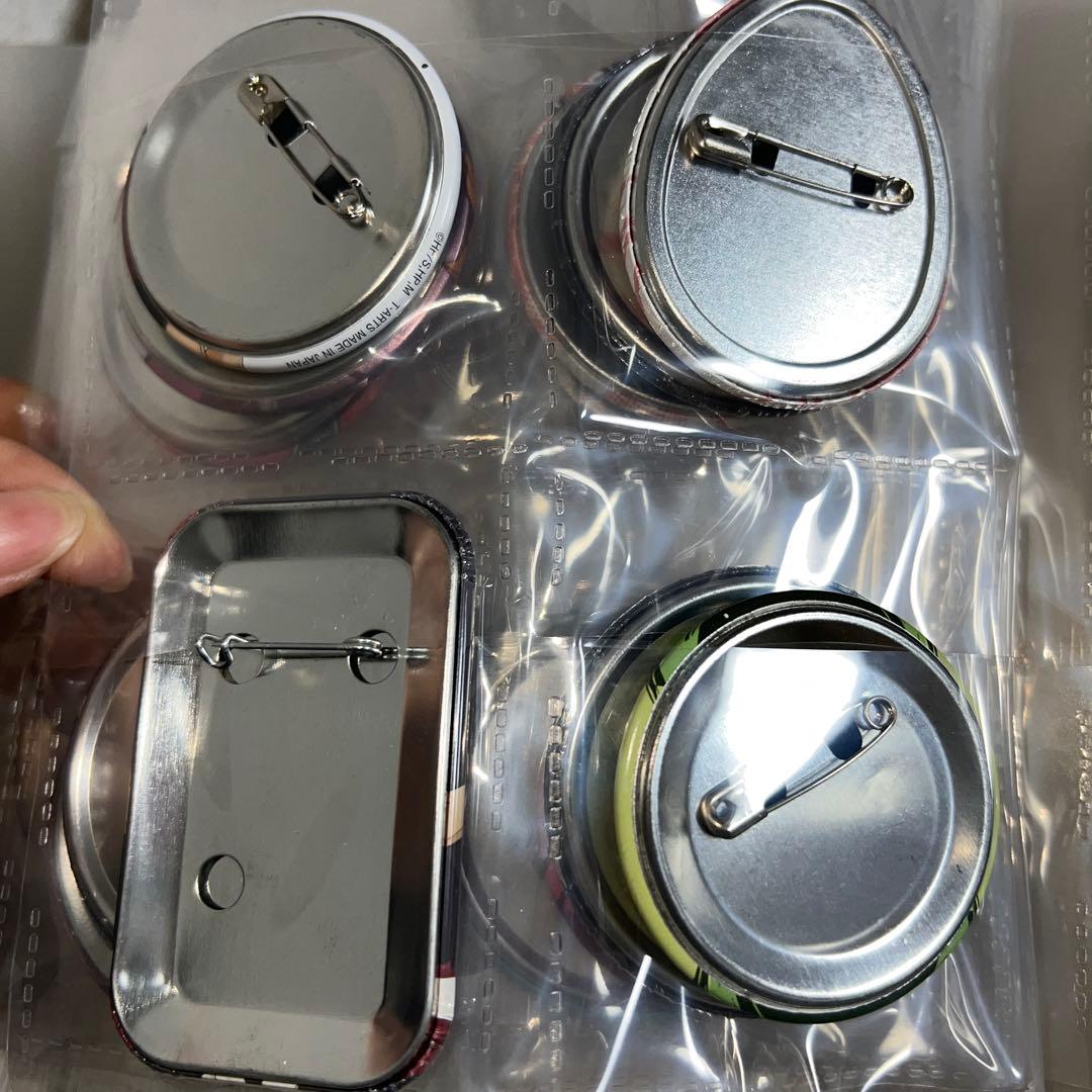 【値下げ中】ハイキュー!!缶バッジ 32種セット