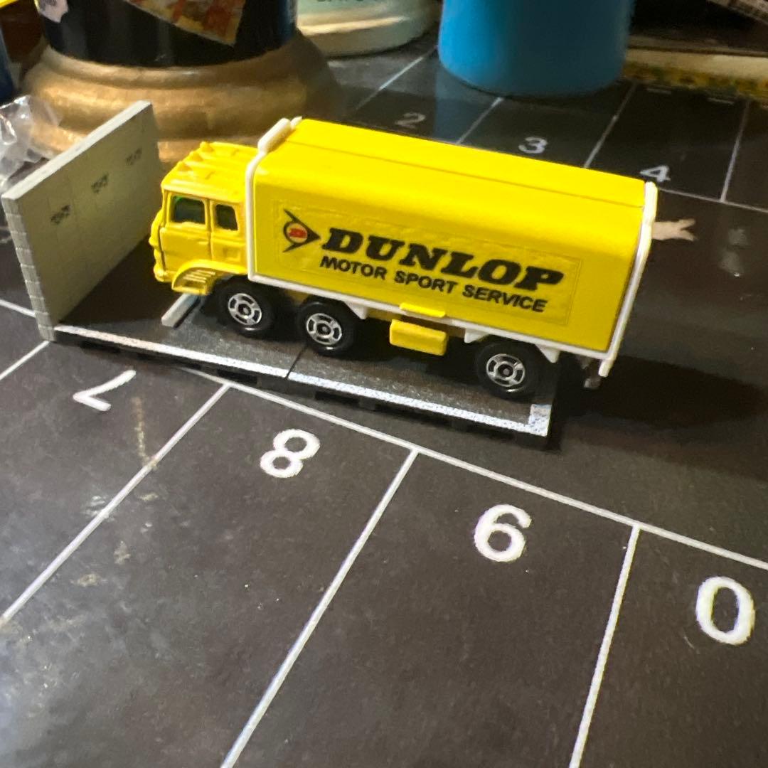 非売品レース 関係者 配布 黒箱 トミカ ふそう ウィング ルーフ トラック