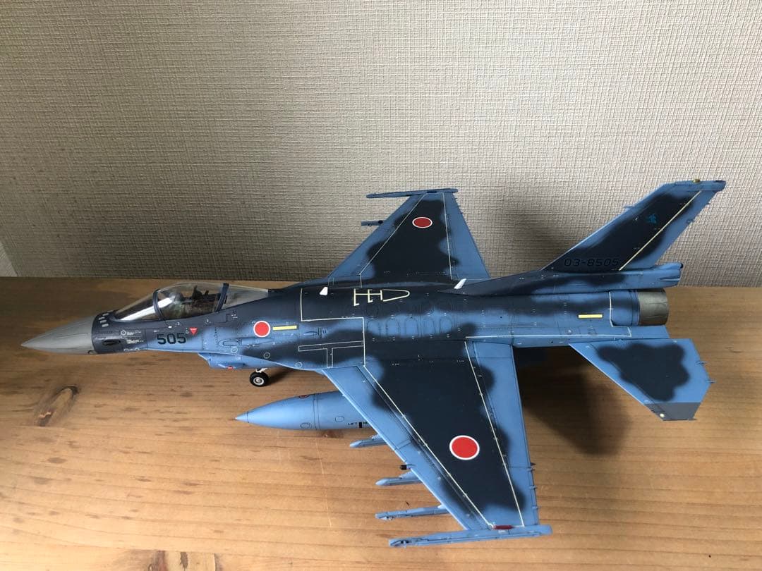 moon。航空自衛隊　F-2A プラモデル