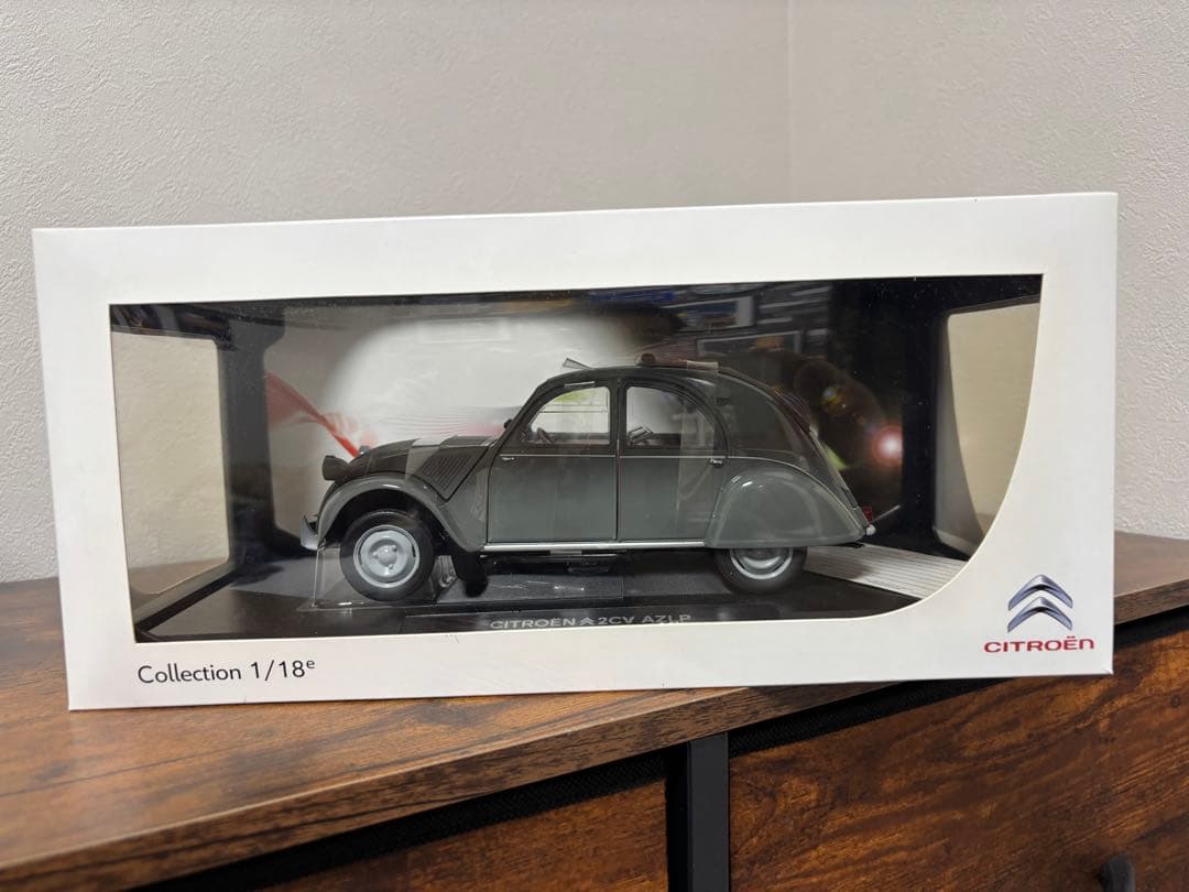NOREV CITROEN 2CV AZLP GRIS1958 ミニカー1/18