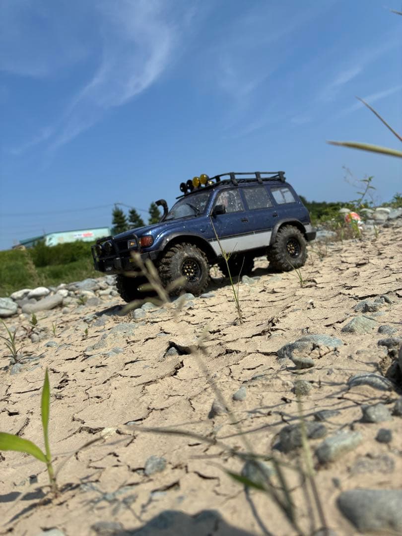 1/10 クローラー　ブラシレス　ラジコン　FMS トラクサス　アキシャル