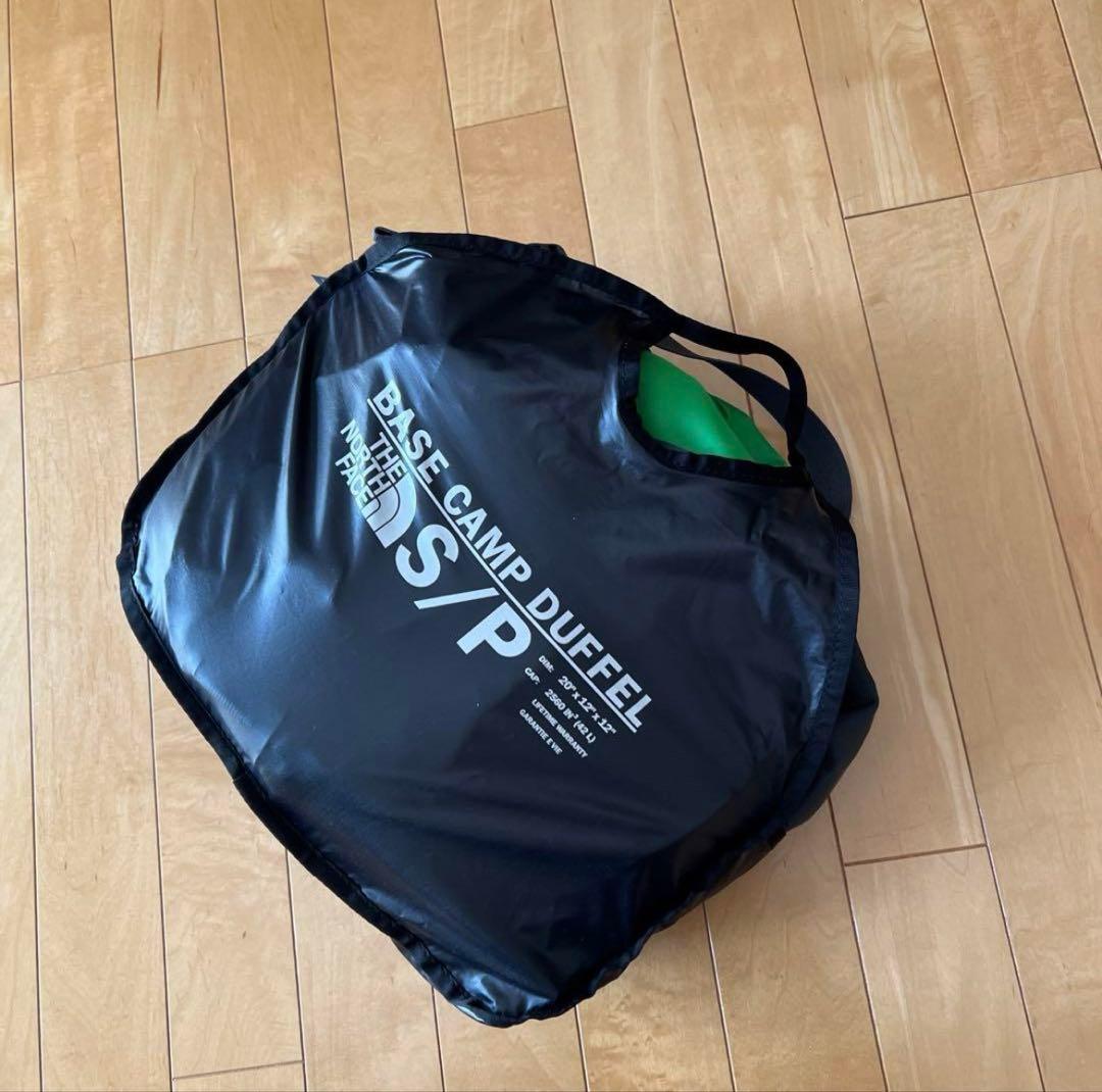 ノースフェイス　ボストンバッグ　スポーツバッグ　リュック　ロゴ入り　旅行　大容量