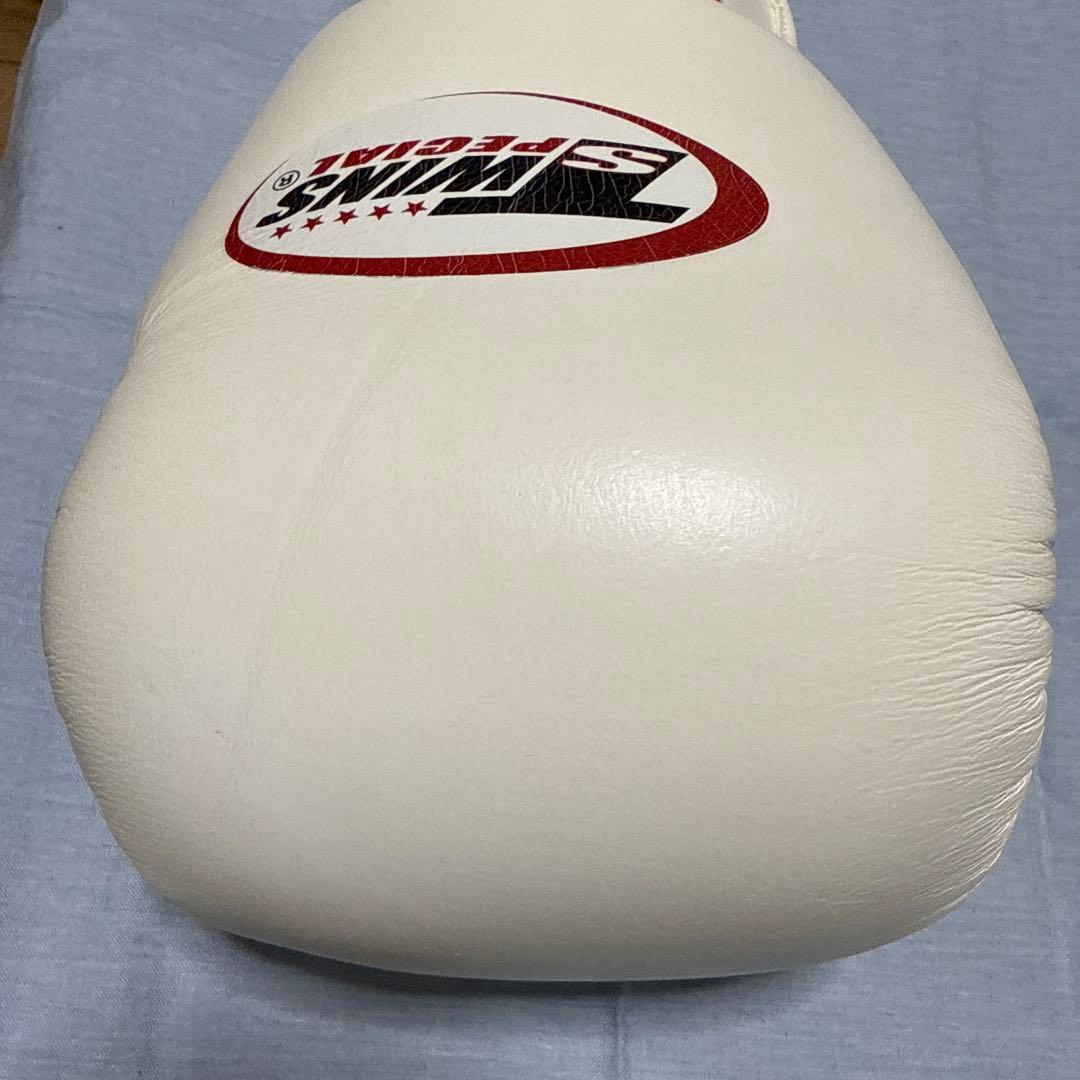 グローブ　16oz　TWINS スパーリンググローブ 【ホワイト】