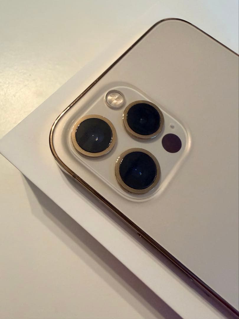 【美品】iPhone 12 Pro 256GB ゴールド