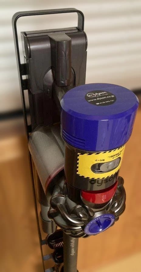 ダイソン　dyson　掃除機　ジャンク　クリーナー　ハンディ　コードレスSV10
