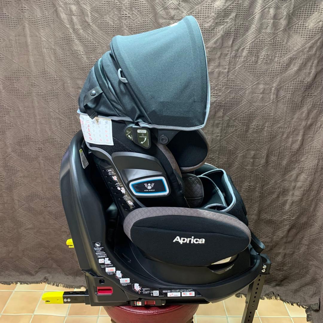 【極美品】アップリカ フラディア グロウ ISOFIX 360°セーフティーAB