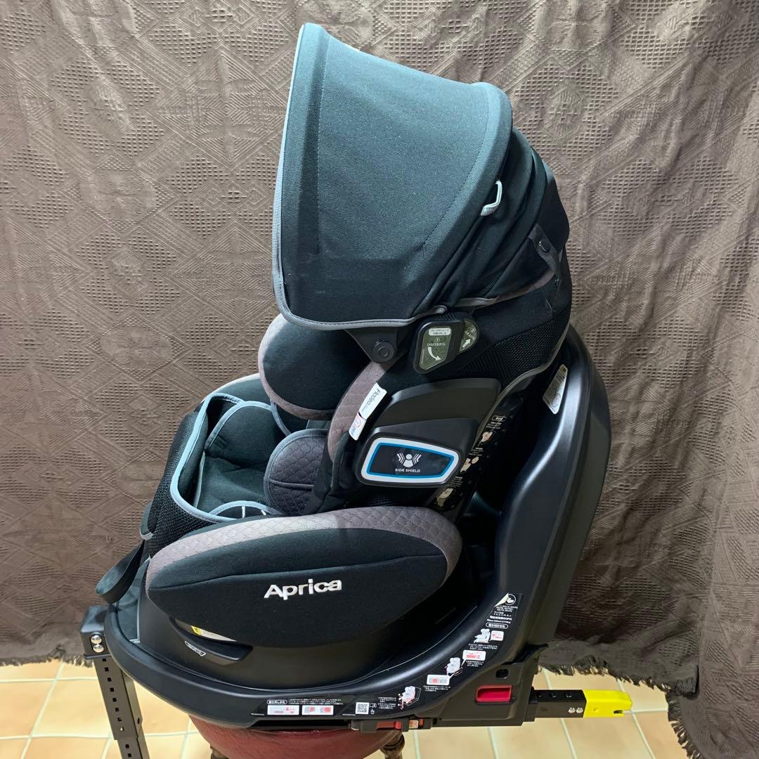 【極美品】アップリカ フラディア グロウ ISOFIX 360°セーフティーAB