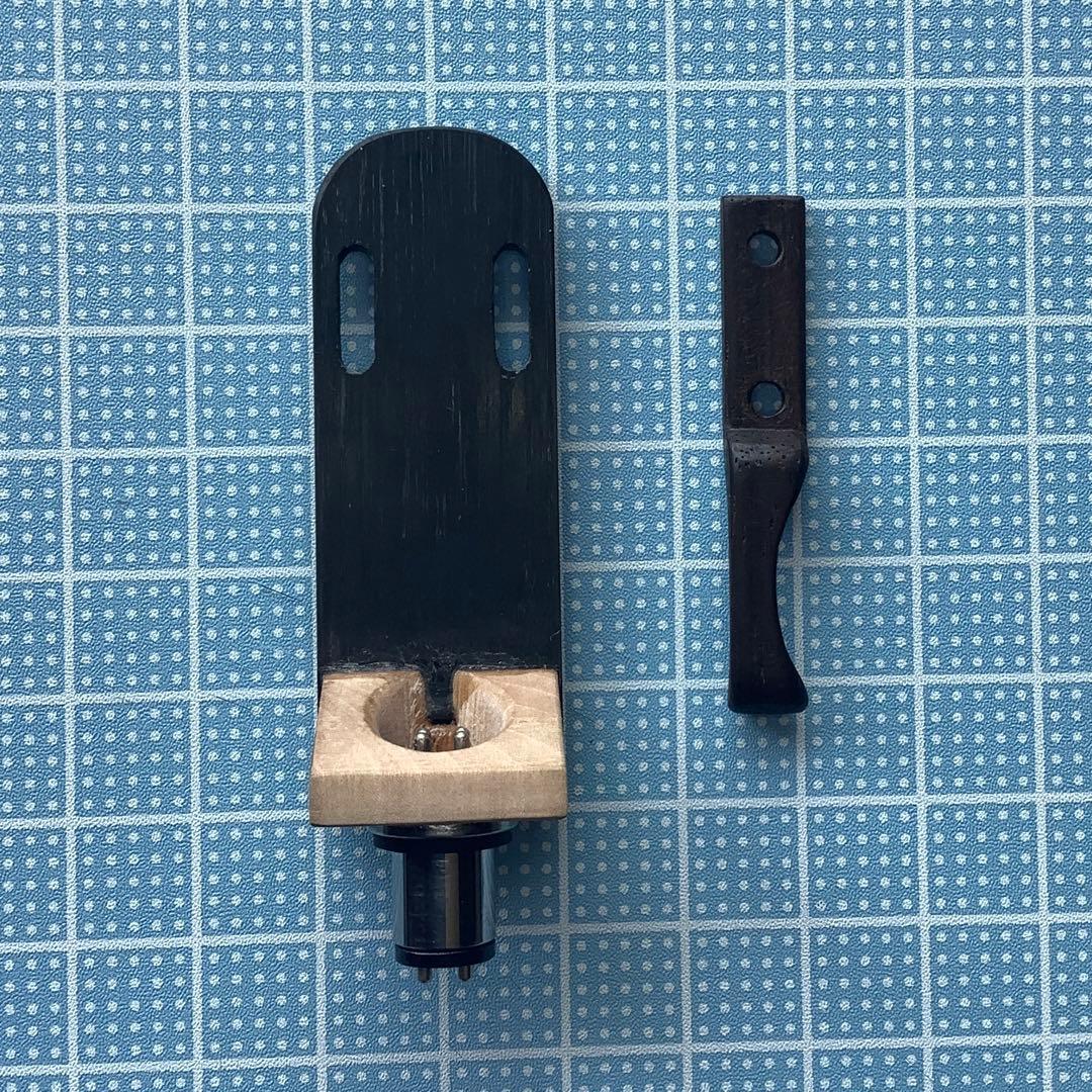 木のヘッドシェル　(備長炭＋レッドロビン　　指掛け、黒檀)  9g