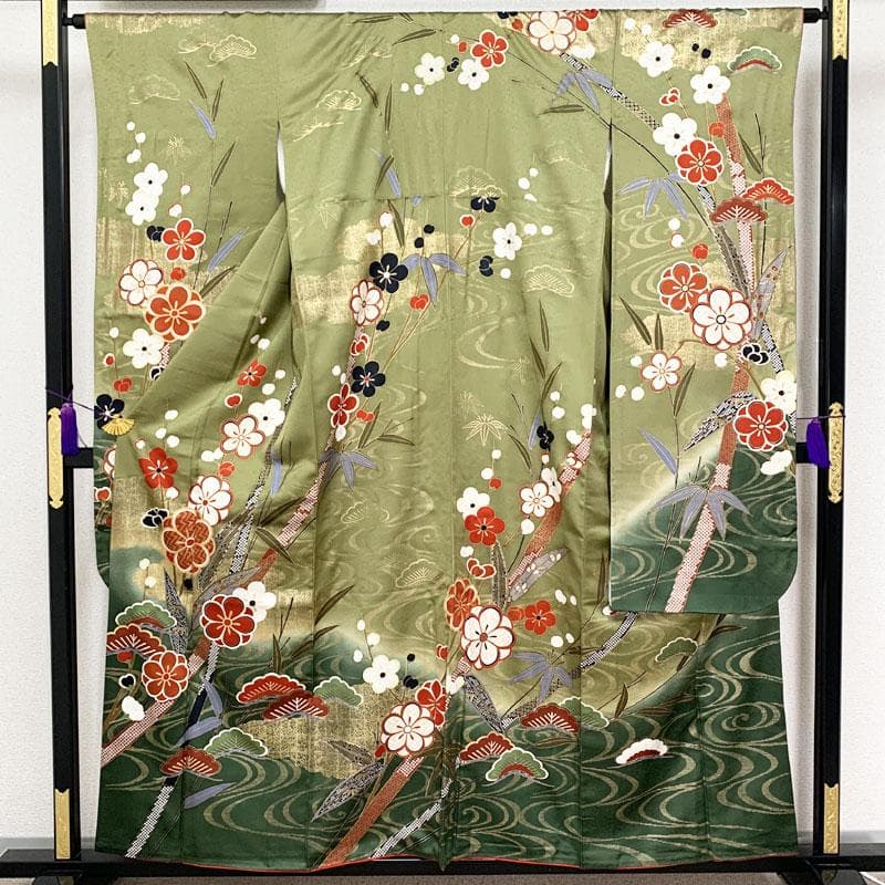 504z17.412y10.小物☆振袖 小柄な方にも 金彩 古典柄 松竹梅☆美品