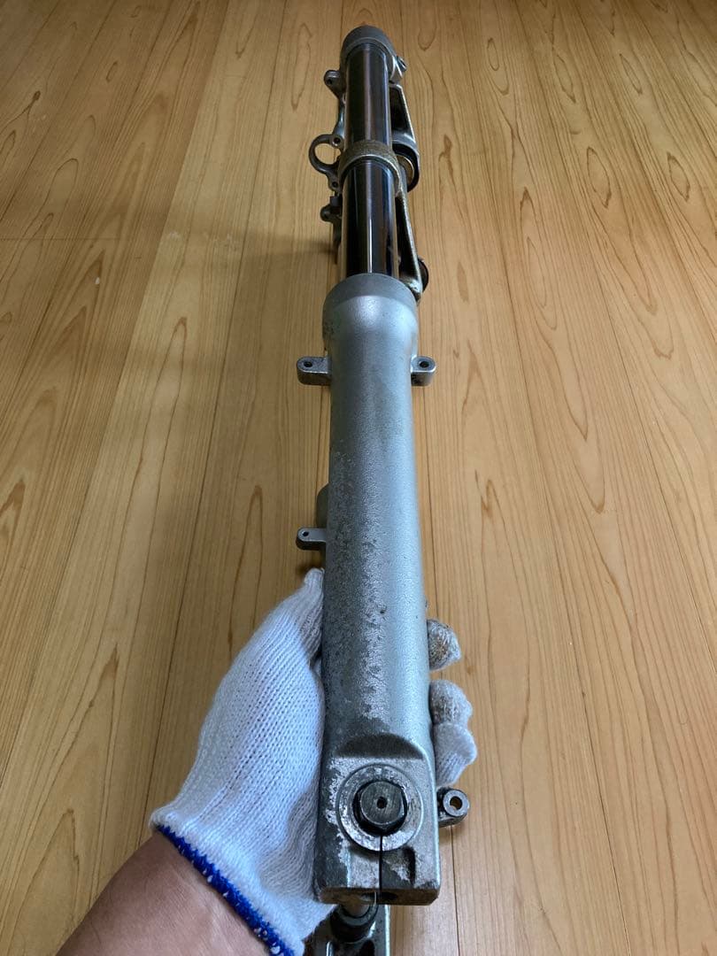 け*ん様 ホーネット250 純正 フロントフォーク MC31 絶版 希少 トップ