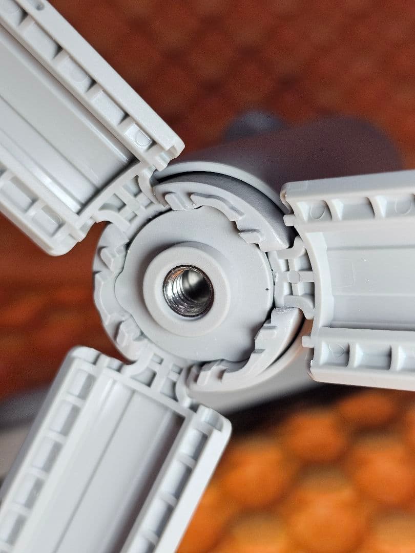 スマホアクセサリー insta 360 flow